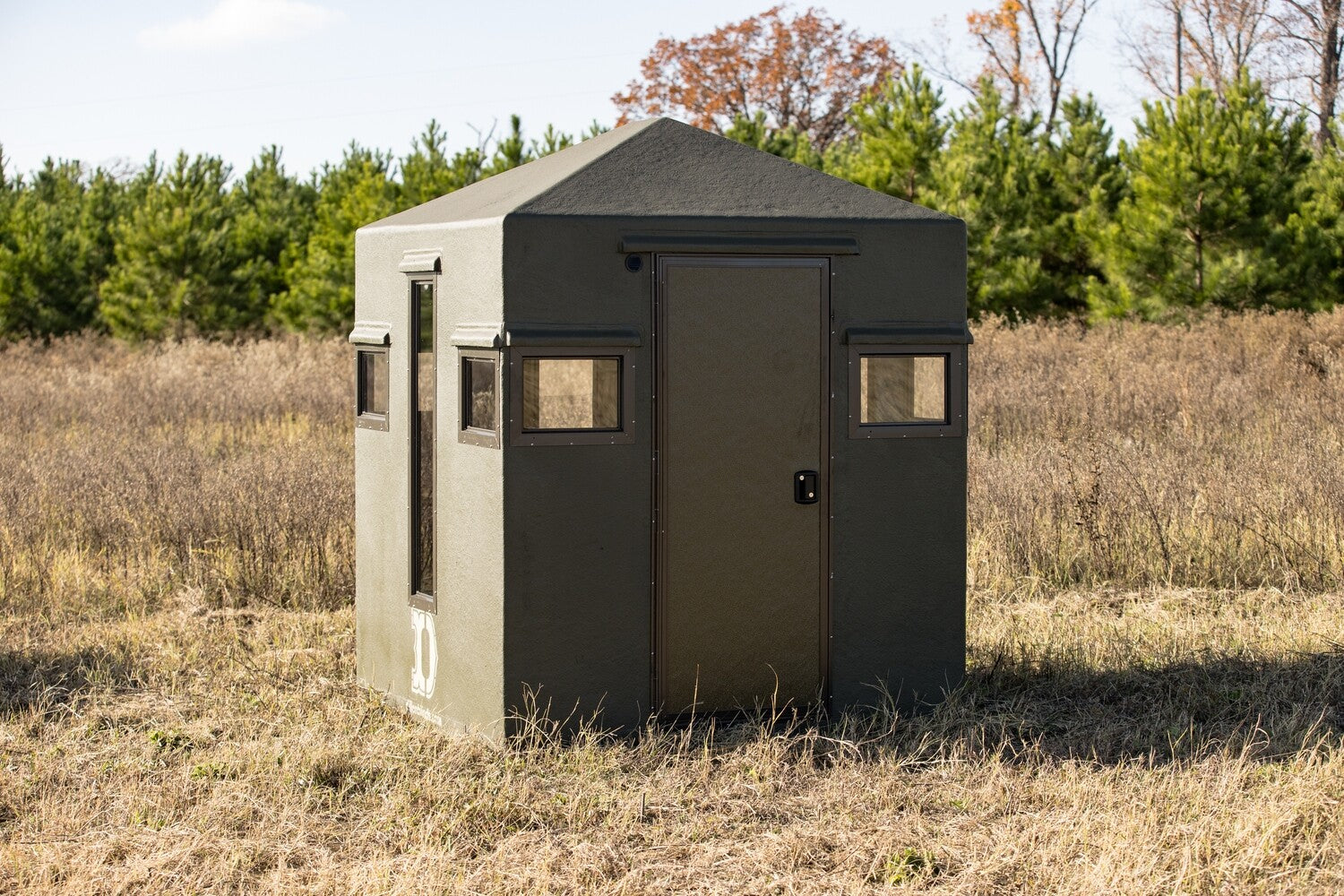 Dillon Blinds 5.5x5.5 Gun/Bow Combo, Insulated, Elevated Deer Hunting Blind