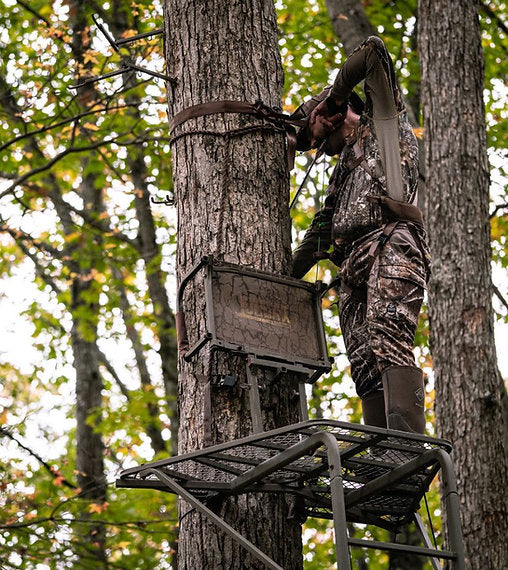 Trophy Treestands Freedom 20' 360-Degree Ladder Deer Stand