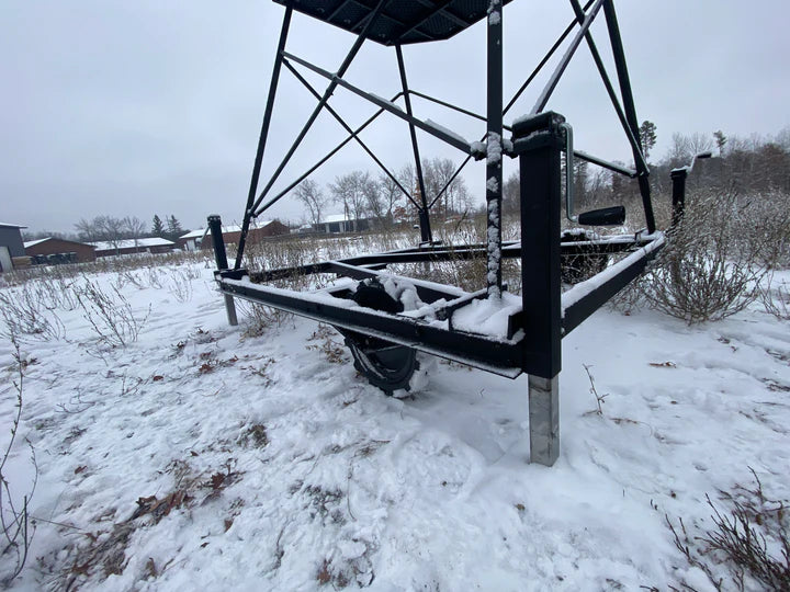 Greylight Nomad Deer Blind Trailer with 6' Tower & Daybreak Insulated Modular Blind