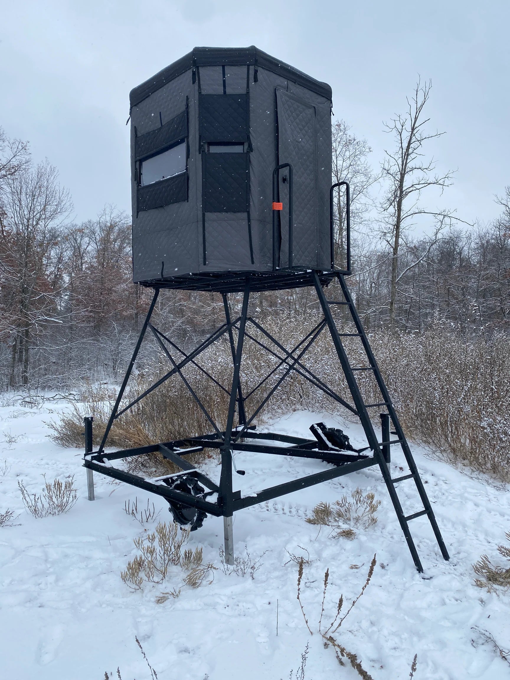 Greylight Nomad Deer Blind Trailer with 6' Tower & Twilight Hunting Blind